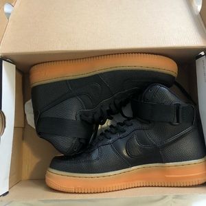 Nike Air Force 1 High SE “Black Gum”